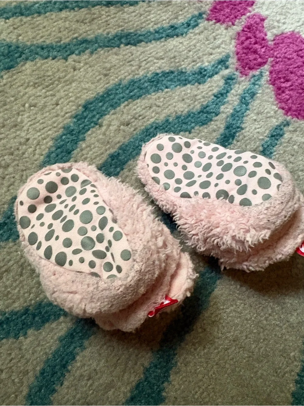 Zutano Fuzzy Pink Baby Booties Size 6 Months
